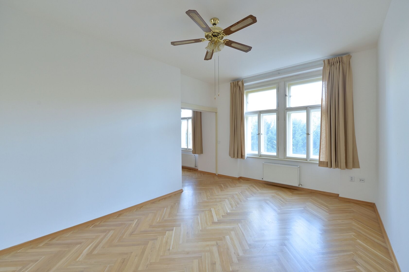 Na baště sv. Ludmily, Hradčany - Praha 6 | Pronájem, Byt 4+1, 140 m²