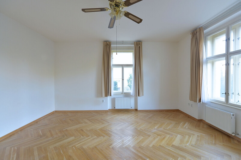 Na baště sv. Ludmily, Hradčany - Praha 6 | Pronájem, Byt 4+1, 140 m²