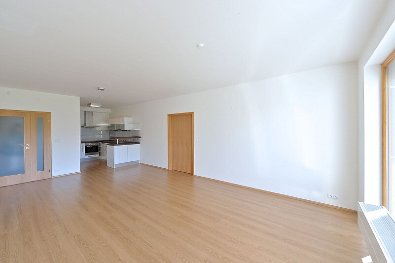 Generála Šišky, Modřany - Prague 4 | Rent, Apartment Two-bedroom (3+kk), 93 m²