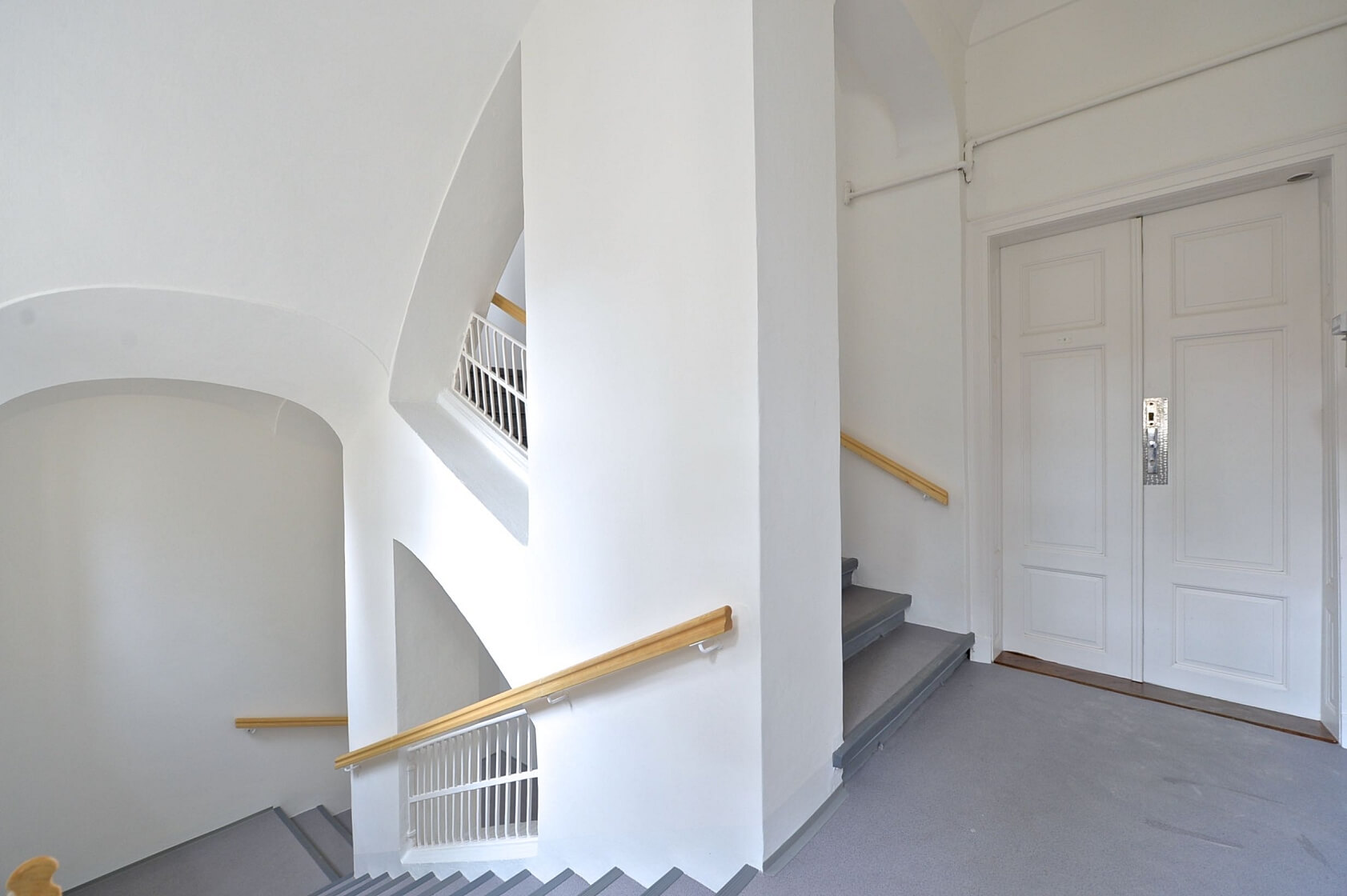 Karmelitská, Malá Strana - Praha 1 | Pronájem, Byt 2+1, 110 m²