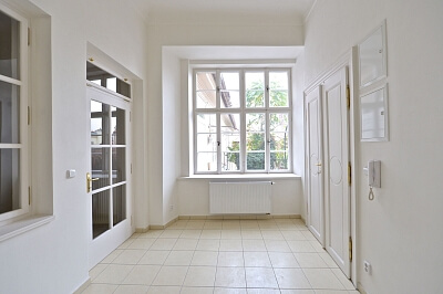 Karmelitská, Malá Strana - Prague 1 | Rent, Apartment One-bedroom (2+1), 110 m²