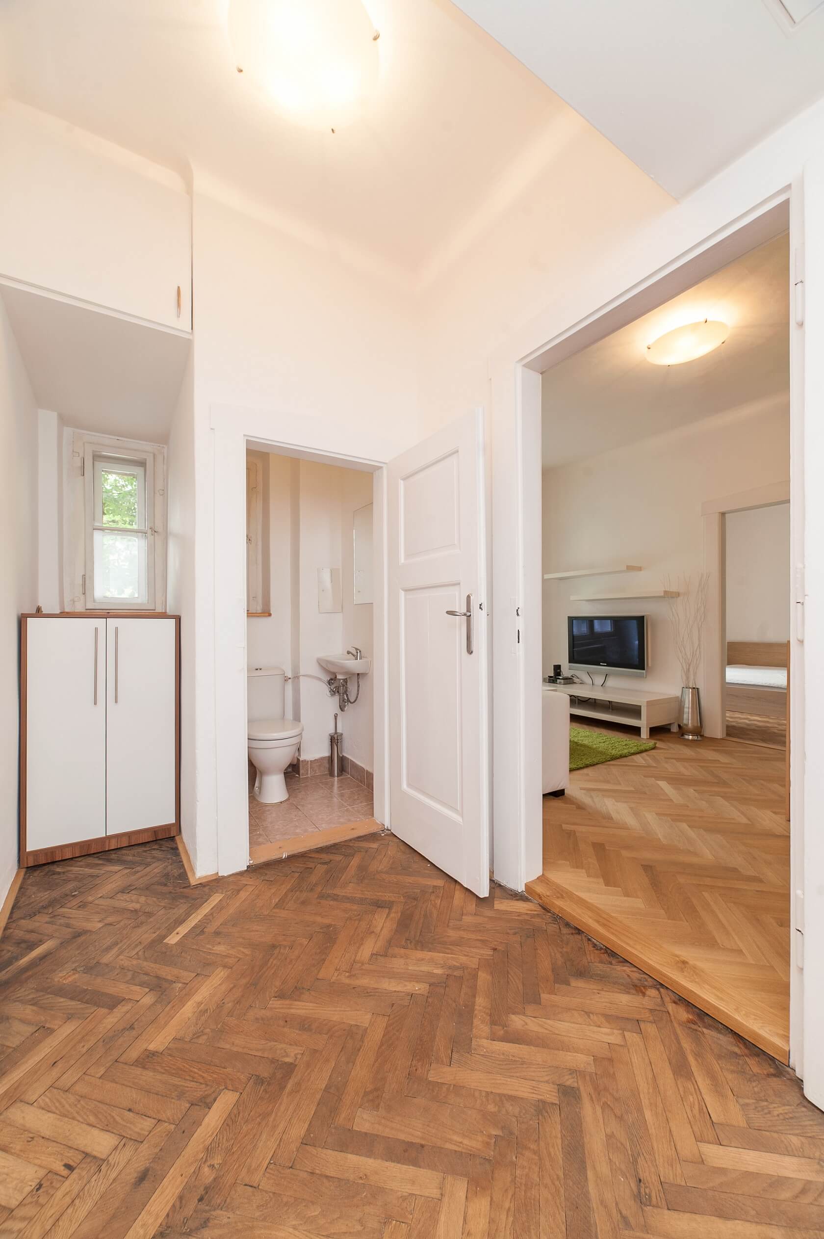 Rooseveltova, Bubeneč - Praha 6 | Prodej, Byt 2+kk, 47 m²
