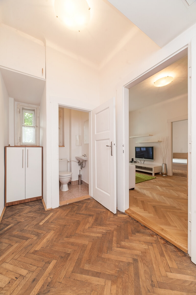 Rooseveltova, Bubeneč - Prague 6 | Sale, Apartment One-bedroom (2+kk), 47 m²