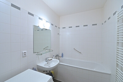 Tomkova, Smíchov - Prague 5 | Sale, Apartment Studio (1+kk), 66 m²