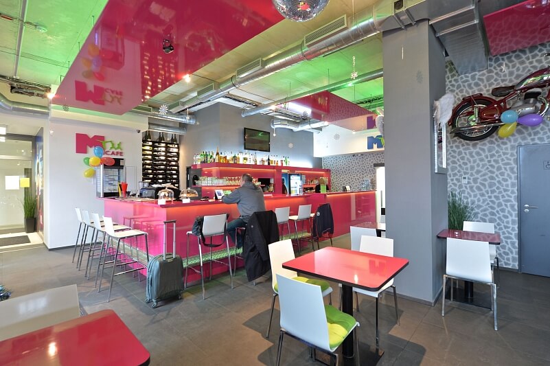 Freyova, Vysočany - Prague 9 | Sale, Apartment Three-bedroom (4+kk), 140 m²