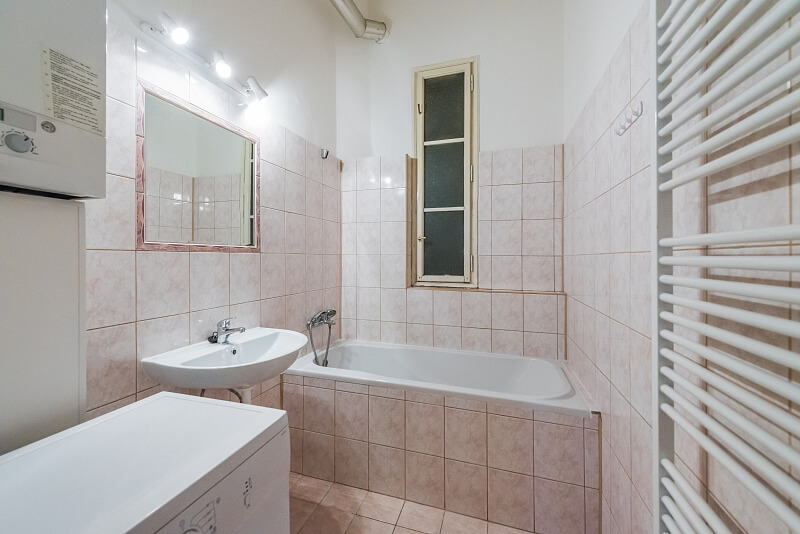 Janáčkovo nábřeží, Smíchov - Prague 5 | Rent, Apartment One-bedroom (2+1), 92 m²