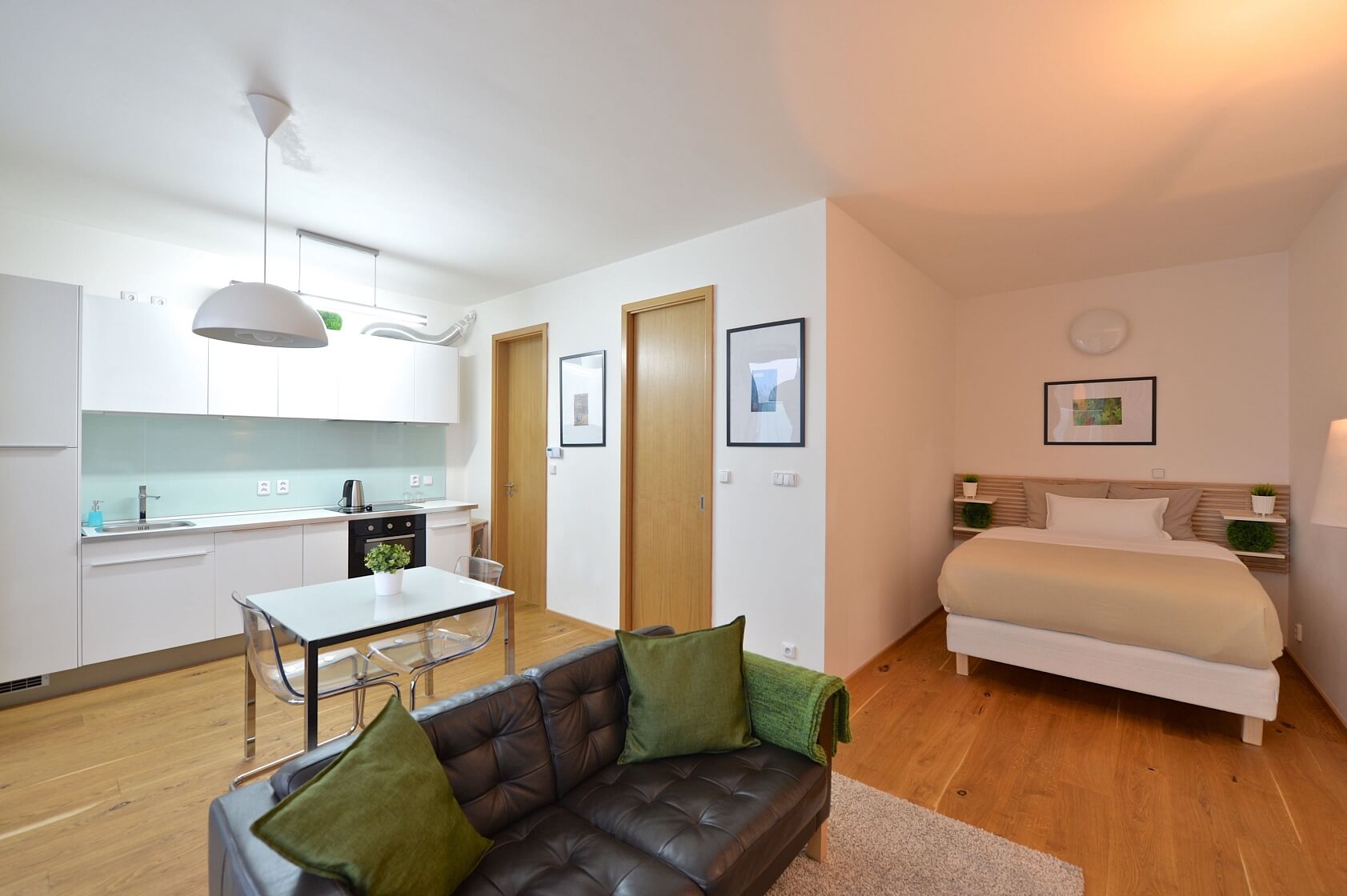 Uruguayská, Vinohrady - Praha 2 | Pronájem, Byt 1+kk, 56 m²