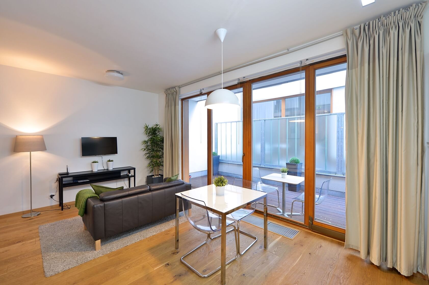 Uruguayská, Vinohrady - Praha 2 | Pronájem, Byt 1+kk, 56 m²