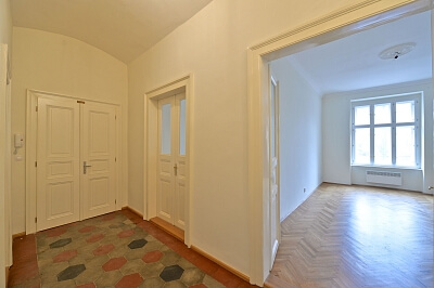 U Rajské zahrady, Žižkov - Praha 3 | Pronájem, Byt 3+1, 85 m²