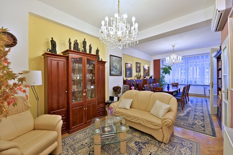 Eliášova, Bubeneč - Prague 6 | Sale, Apartment Four-bedroom (5+1), 165 m²