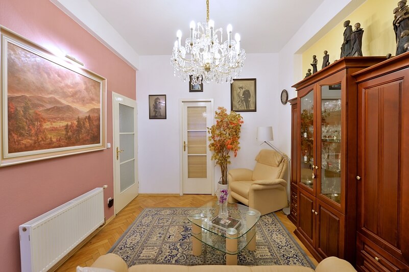 Eliášova, Bubeneč - Prague 6 | Sale, Apartment Four-bedroom (5+1), 165 m²