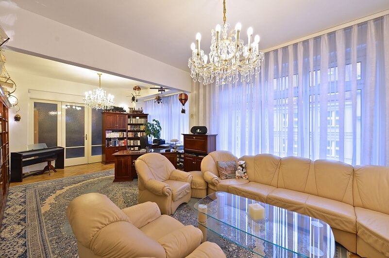 Eliášova, Bubeneč - Prague 6 | Sale, Apartment Four-bedroom (5+1), 165 m²
