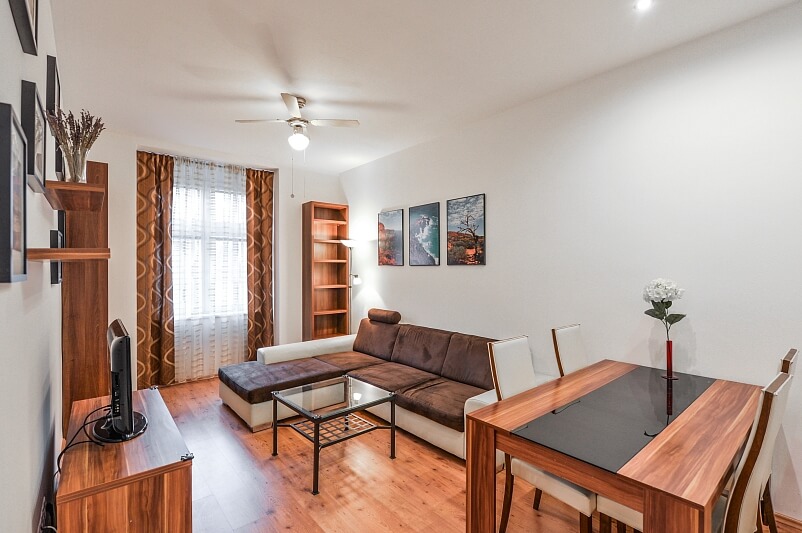 V Háji, Holešovice - Prague 7 | Rent, Apartment One-bedroom (2+kk), 58 m²