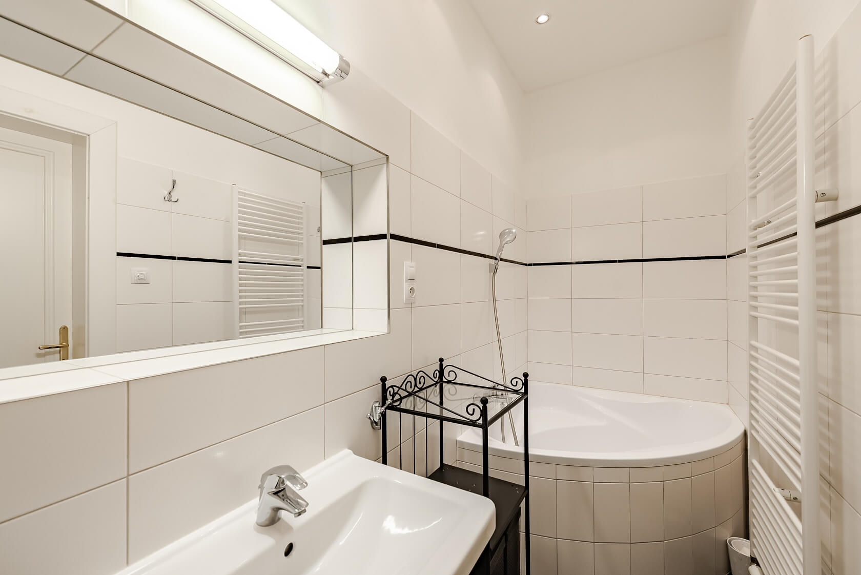 Trojanova, Nové Město - Prague 2 | Rent, Apartment Two-bedroom (3+1), 115 m²