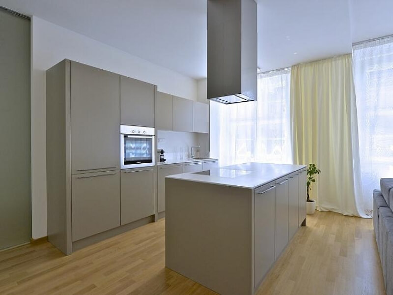 Dlouhá, Staré Město - Prague 1 | Rent, Apartment One-bedroom (2+kk), 87 m²