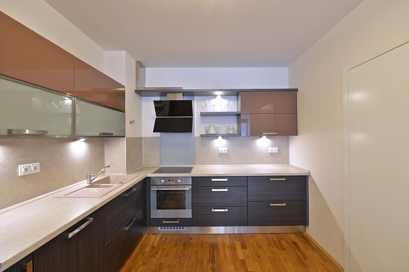 Havlíčkovo náměstí, Žižkov - Prague 3 | Rent, Apartment Two-bedroom (3+kk), 99 m²