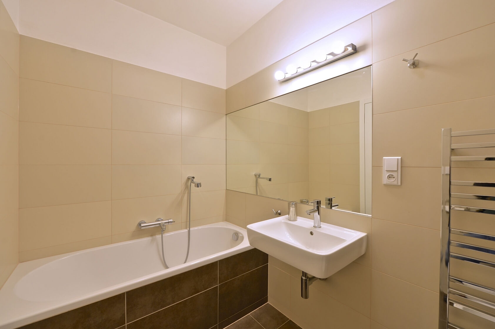 Havlíčkovo náměstí, Žižkov - Praha 3 | Pronájem, Byt 3+kk, 99 m²