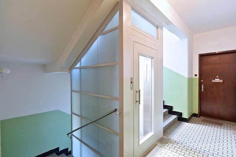 Tusarova, Holešovice - Prague 7 | Rent, Apartment Studio (1+1), 33 m²