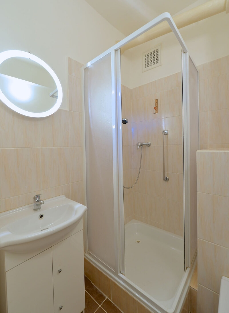 Tusarova, Holešovice - Praha 7 | Pronájem, Byt 1+1, 33 m²