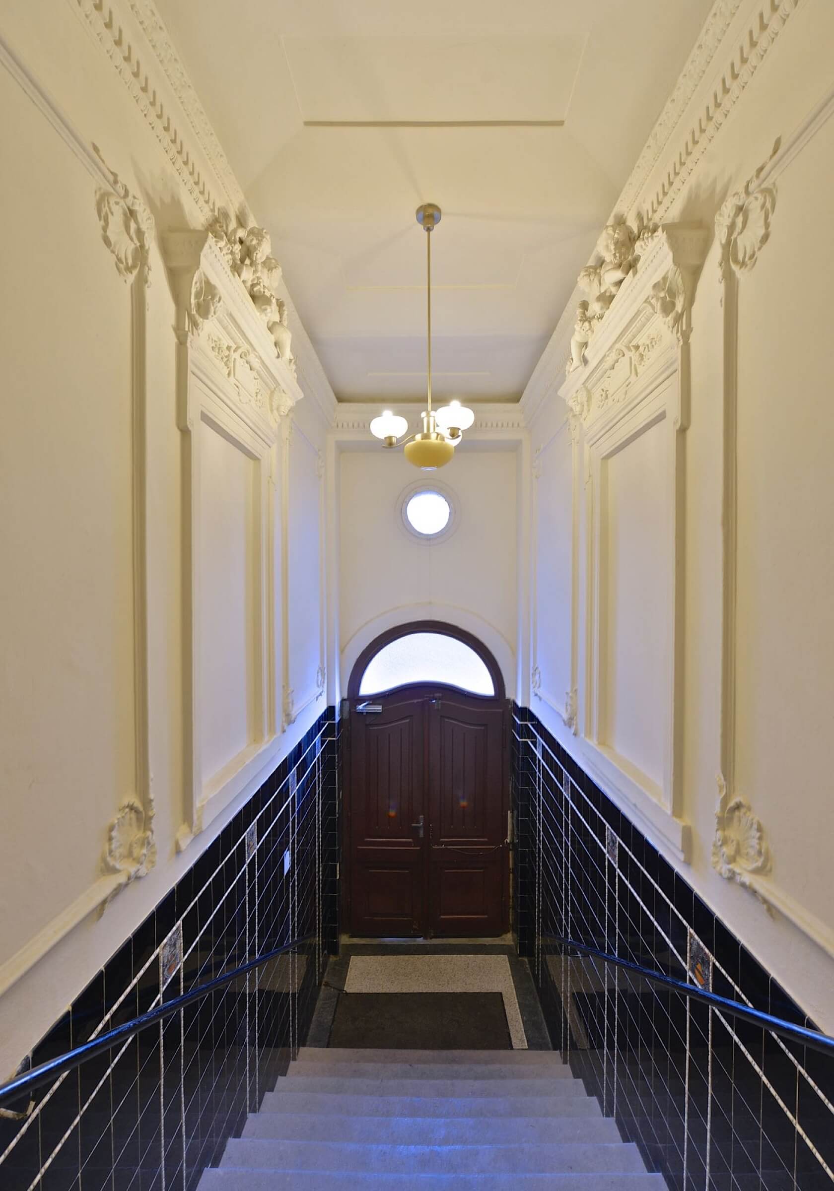 U Rajské zahrady, Žižkov - Prague 3 | Rent, Apartment One-bedroom (2+1), 75 m²