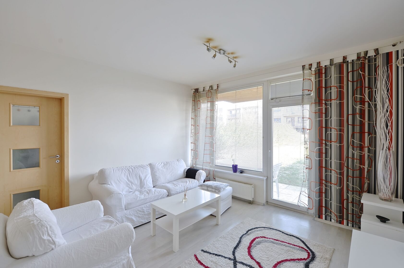 Nad Okrouhlíkem, Libeň - Praha 8 | Pronájem, Byt 2+kk, 48 m²