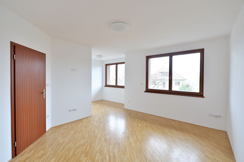 Nad strání, Troja - Prague 8 | Rent, House Four-bedroom (5+kk), 180 m²