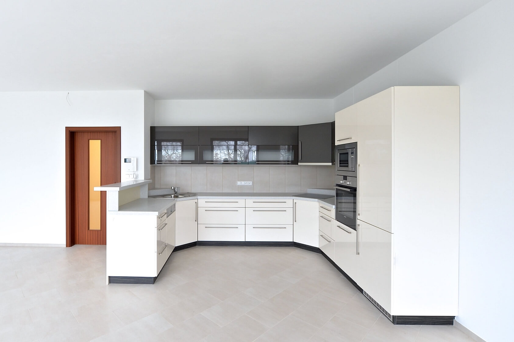 Nad strání, Troja - Praha 8 | Pronájem, Rodinný dům 5+kk, 180 m²