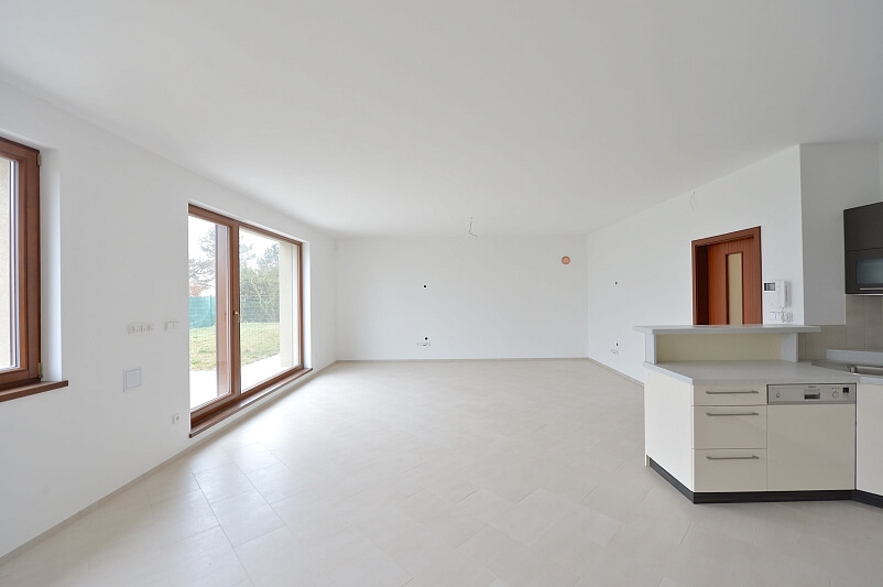 Nad strání, Troja - Prague 8 | Rent, House Four-bedroom (5+kk), 180 m²