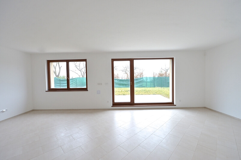 Nad strání, Troja - Praha 8 | Pronájem, Rodinný dům 5+kk, 180 m²