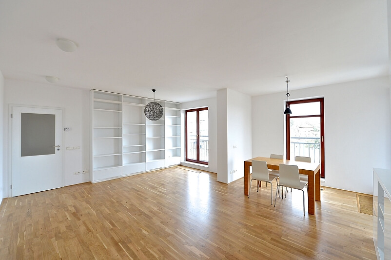 Tetínská, Smíchov - Prague 5 | Sale, Apartment One-bedroom (2+kk), 69 m²