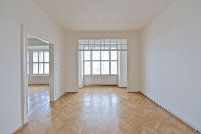 Janáčkovo nábřeží, Smíchov - Prague 5 | Rent, Apartment Two-bedroom (3+1), 128 m²