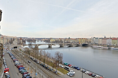 Janáčkovo nábřeží, Smíchov - Prague 5 | Rent, Apartment Two-bedroom (3+1), 128 m²
