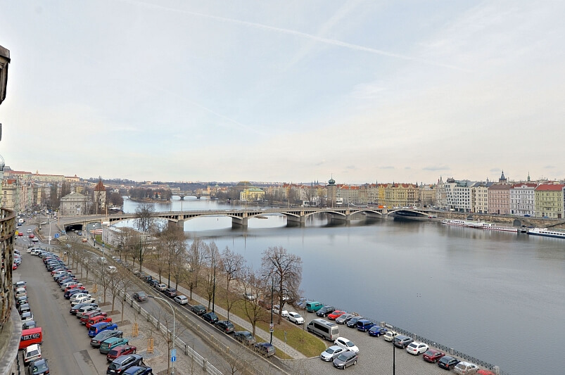 Janáčkovo nábřeží, Smíchov - Prague 5 | Rent, Apartment Two-bedroom (3+1), 128 m²