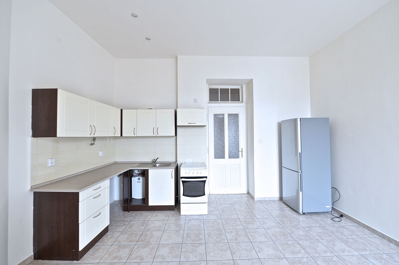 Janáčkovo nábřeží, Smíchov - Prague 5 | Rent, Apartment Two-bedroom (3+1), 128 m²
