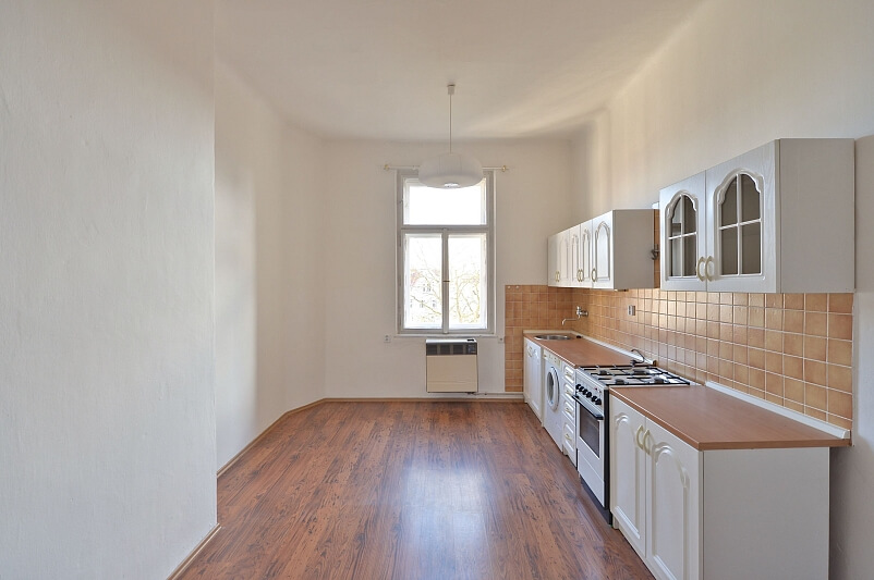 Lumírova, Vyšehrad - Prague 2 | Sale, Apartment One-bedroom (2+1), 66 m²