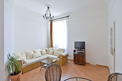 Malá Štěpánská, Nové Město - Prague 2 | Rent, Apartment One-bedroom (2+kk), 62 m²