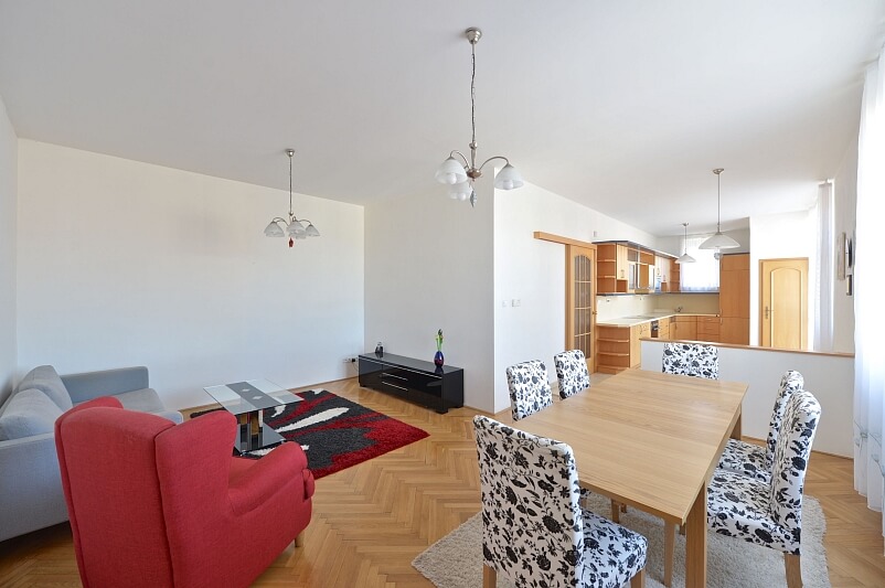 Čínská, Bubeneč - Prague 6 | Rent, Apartment Four-bedroom (5+kk), 170 m²