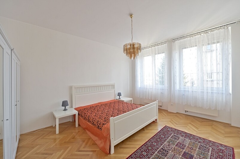 Čínská, Bubeneč - Prague 6 | Rent, Apartment Four-bedroom (5+kk), 170 m²