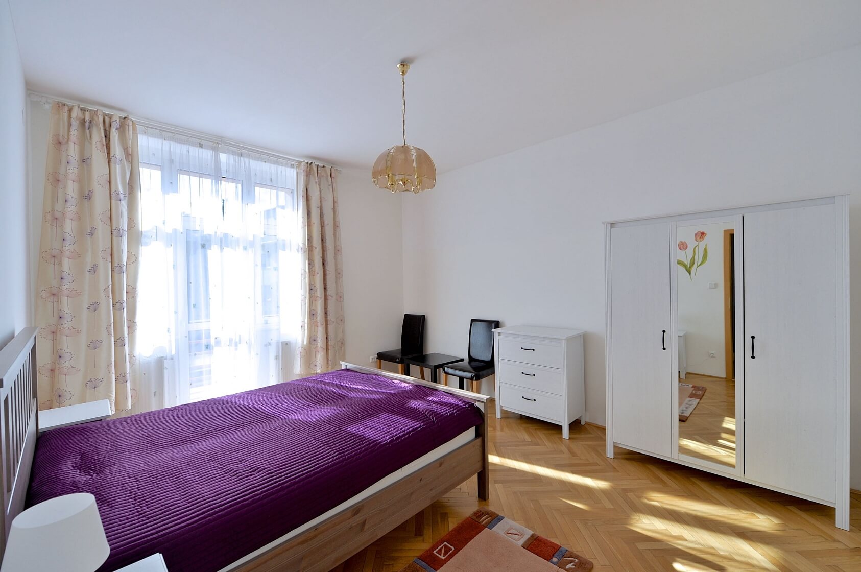 Čínská, Bubeneč - Praha 6 | Pronájem, Byt 5+kk, 170 m²