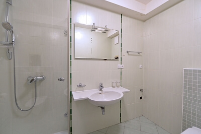 Prorektorská, Malešice - Praha 10 | Pronájem, Byt 4+kk, 206 m²