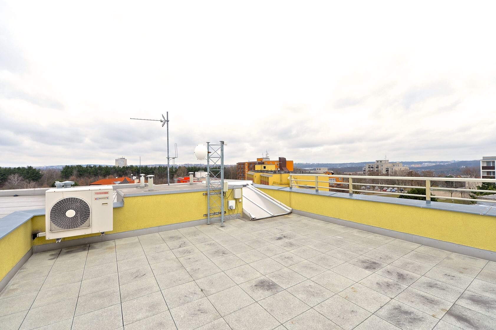 Prorektorská, Malešice - Praha 10 | Pronájem, Byt 4+kk, 206 m²