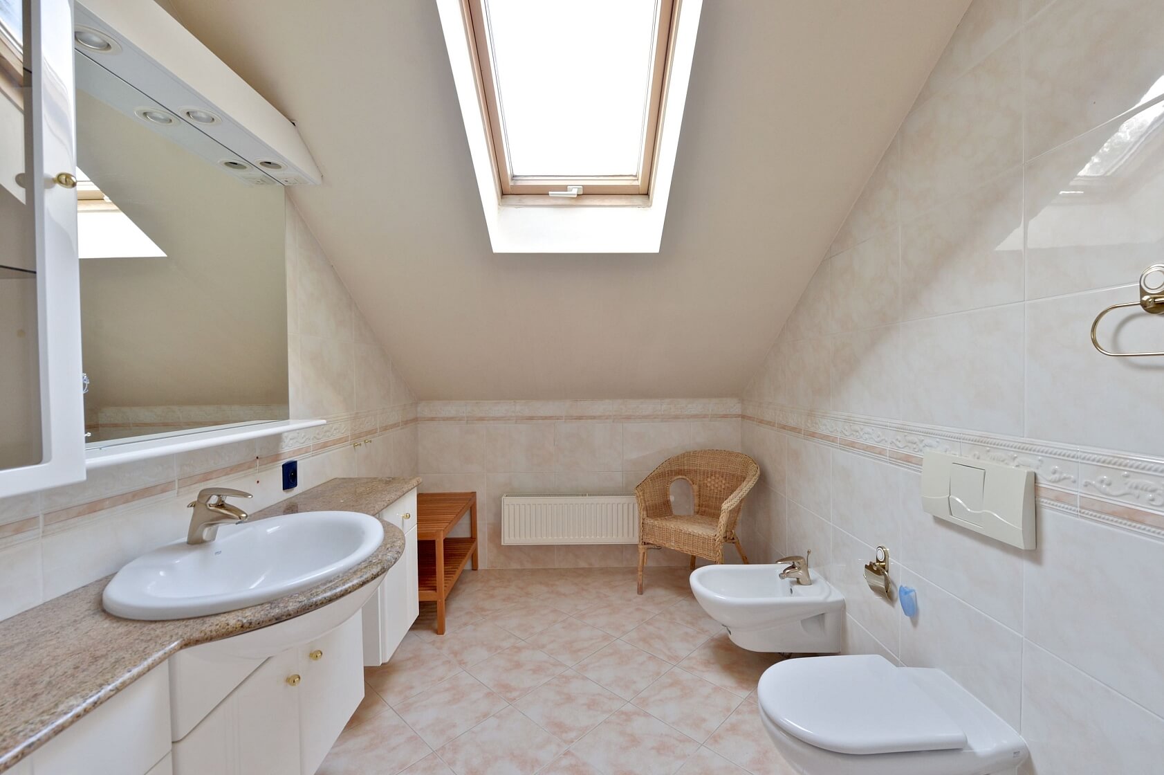 Jenečská, Úhonice - Praha-západ | Pronájem, Rodinný dům 7+1, 500 m²