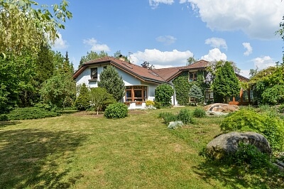 Jenečská, Úhonice - Praha-západ | Rent, House Six-bedroom (7+1), 500 m²