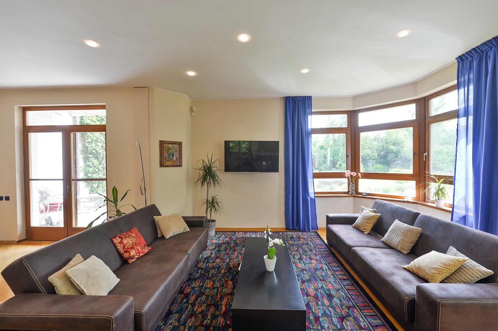 Jenečská, Úhonice - Praha-západ | Rent, House Six-bedroom (7+1), 500 m²