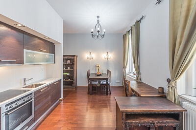 Pod Slovany, Nové Město - Praha 2 | Pronájem, Byt 1+kk, 40 m²