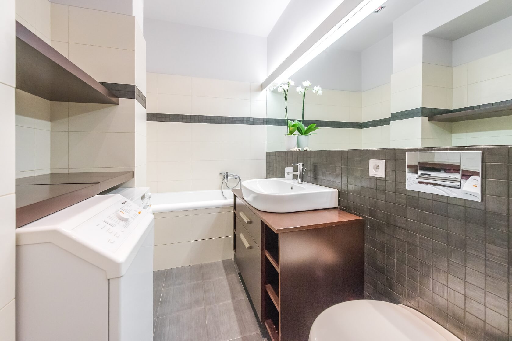 Pod Slovany, Nové Město - Praha 2 | Pronájem, Byt 1+kk, 40 m²