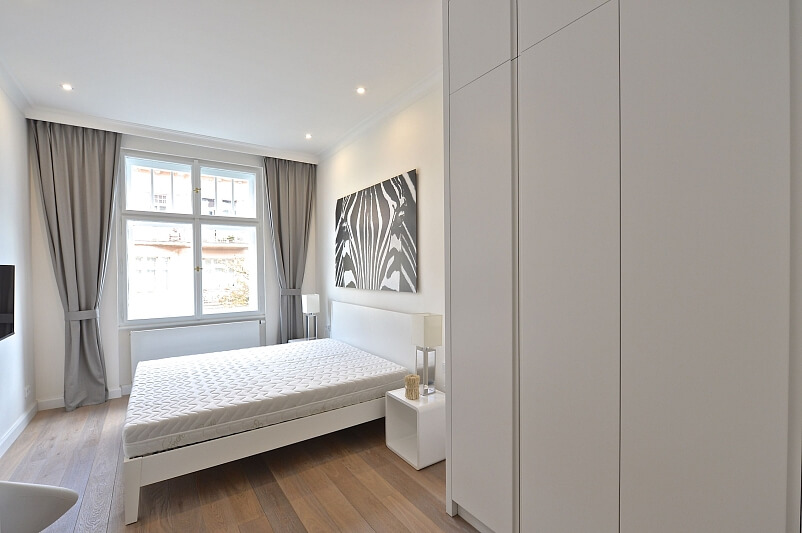 náměstí Jiřího z Poděbrad, Vinohrady - Praha 3 | Pronájem, Byt 2+kk, 56 m²