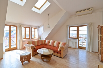 Na okraji, Veleslavín - Prague 6 | Rent, Apartment Three-bedroom (4+kk), 136 m²