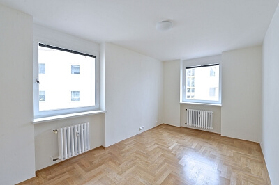 Zelená, Dejvice - Praha 6 | Pronájem, Byt 2+kk, 42 m²