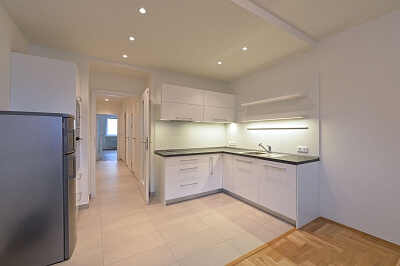 Zelená, Dejvice - Praha 6 | Pronájem, Byt 2+kk, 42 m²